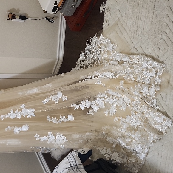Wedding dress, plus size, custom made - Picture 2 of 7